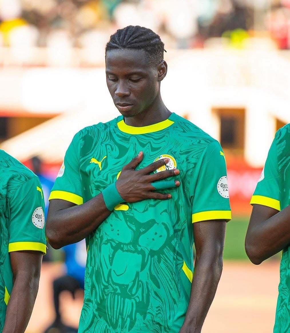 Niakhaté forfait, Seyni Mbaye Ndiaye appelé : la défense des Lions remaniée avant la RDC