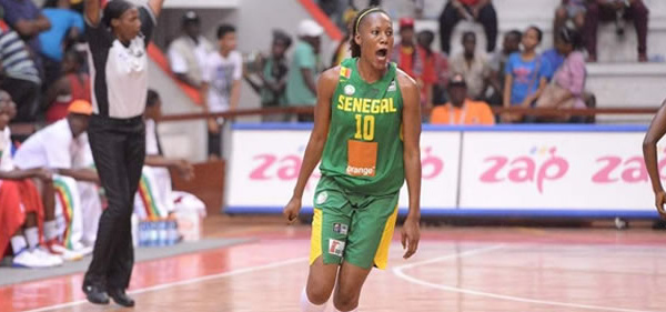 AFROBASKET- STAGE PRÉPARATION: Astou Traoré a rejoint le groupe à Paris