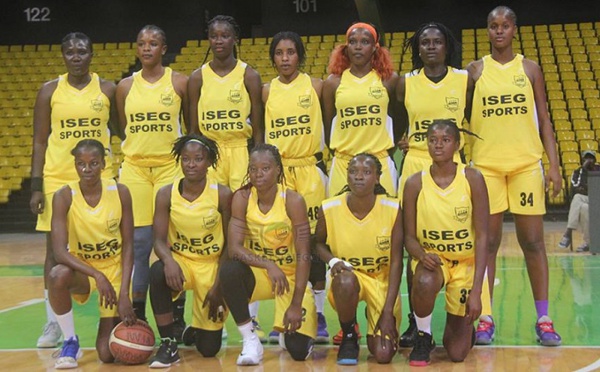 Le bus qui conduisait l’équipe d’ISEG Sports à Saint Louis victime d’un accident