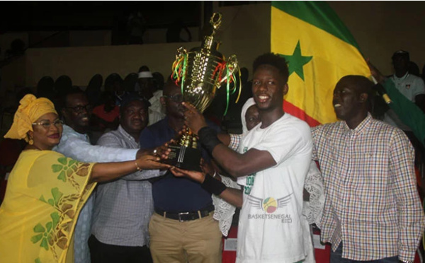 Finale DUC/DOUANES interrompue : Les gabelous déclarés vainqueurs !