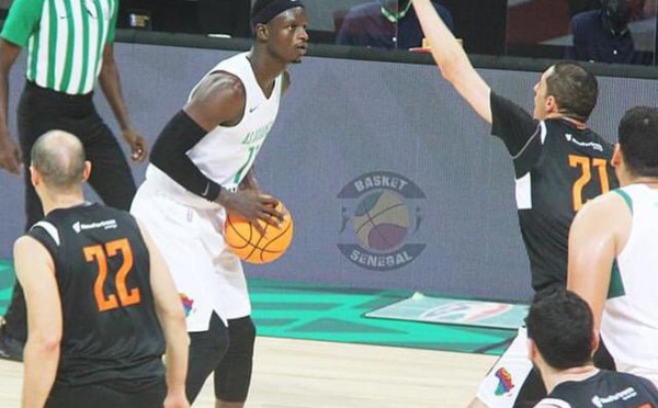 Basketball Africa League : L’AS Douanes débute par une victoire sur le GS Pétroliers