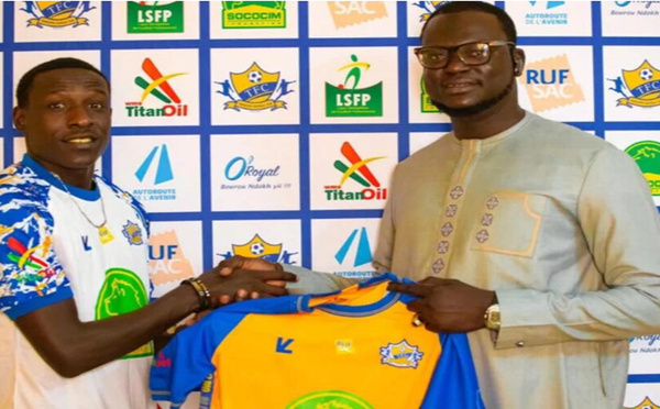 Pape Fara Gaye quitte Teungueth FC pour Guédiawaye FC