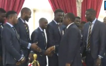 Suivez en direct la cérémonie de remise du drapeau à l'équipe nationale de Football