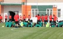 Premier galop  d’entrainement à Kaluga : Les lions dans une  ambiance décontractée