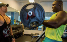 Musculation, boxe et du footing, la préparation de Modou Lo en Espagne