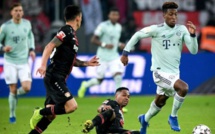 Bundesliga : le Bayern Munich battu à Leverkusen, Dortmund et Francfort dos à dos