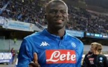 Naples : Man Utd ne lâche pas Koulibaly