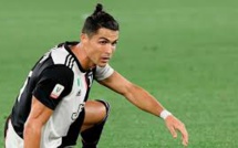 Coupe d'Italie : Luca Toni tacle Cristiano Ronaldo