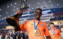 "Ça devient addictif", confie Édouard Mendy, passé du chômage à la gloire avec Chelsea et le Sénégal